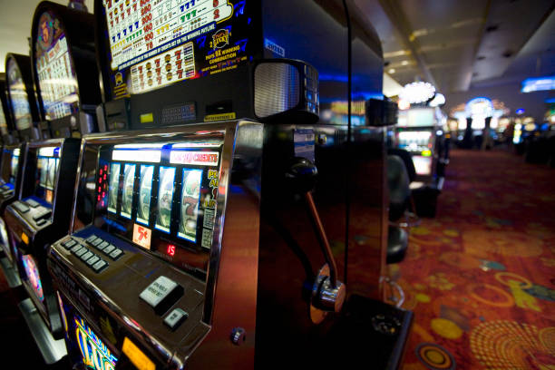 monas128 unified account dashboard showing football markets, casino tables, and payment options